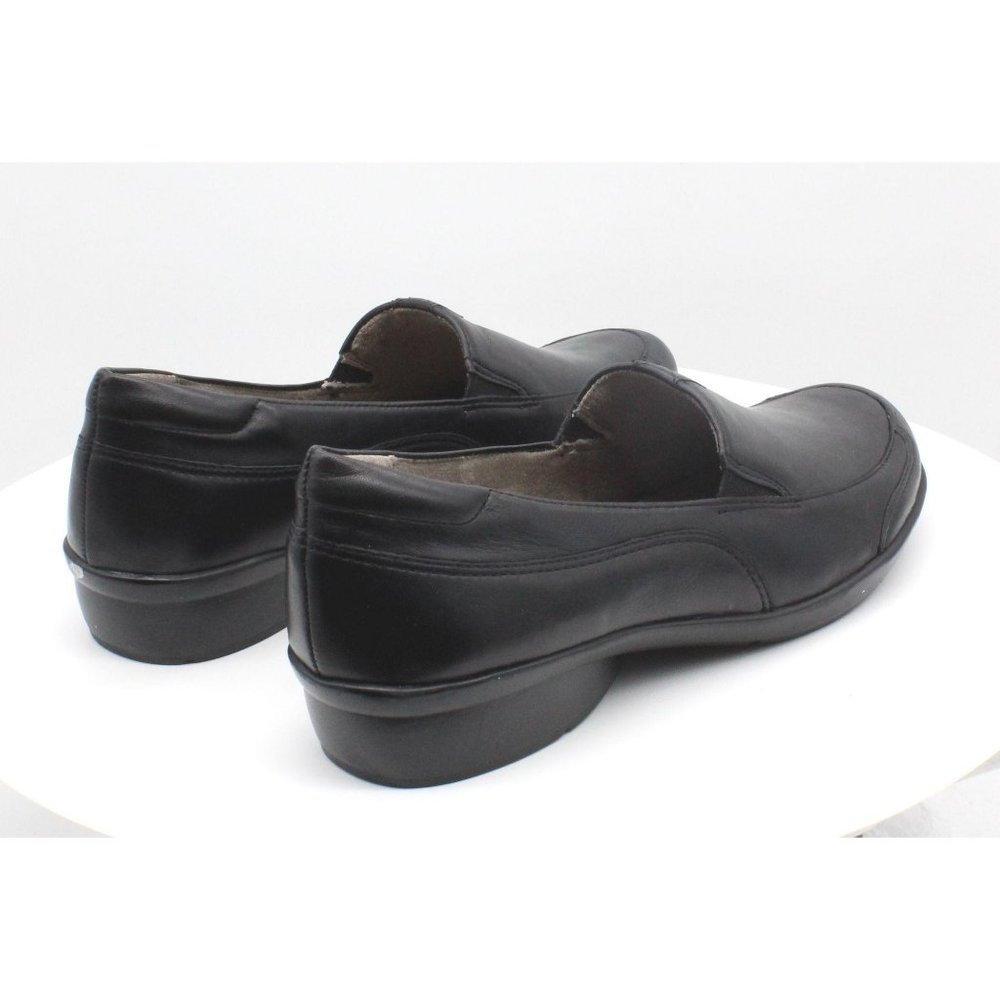 Women's Naturalizer 'Channing' Loafer - Picture 3 of 8